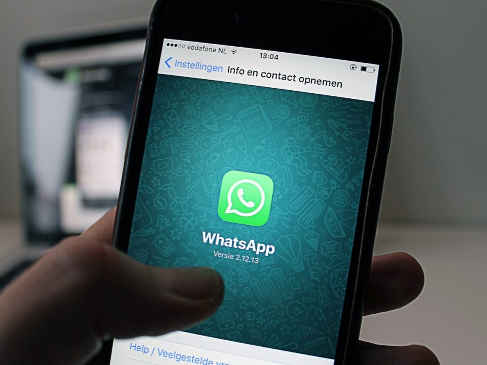 análisis político whatsapp